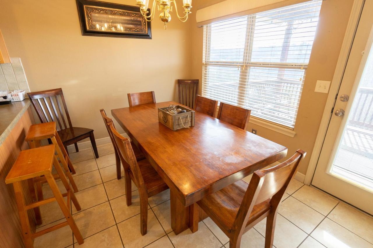 4Br Walk-In - Foosball Table - Hot Tub - Fire Pit - Free Tickets Included - Dv166 Branson Eksteriør billede