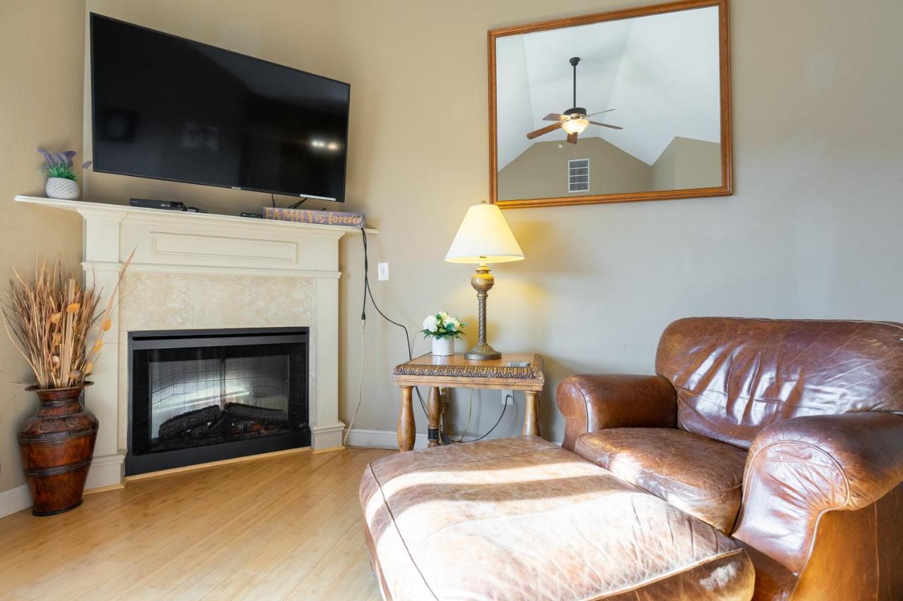 4Br Walk-In - Foosball Table - Hot Tub - Fire Pit - Free Tickets Included - Dv166 Branson Eksteriør billede