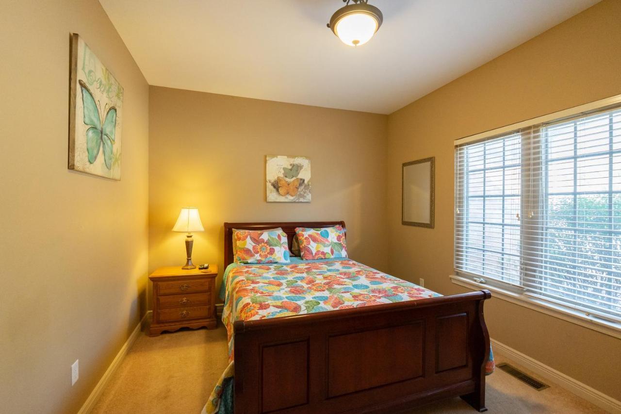 4Br Walk-In - Foosball Table - Hot Tub - Fire Pit - Free Tickets Included - Dv166 Branson Eksteriør billede