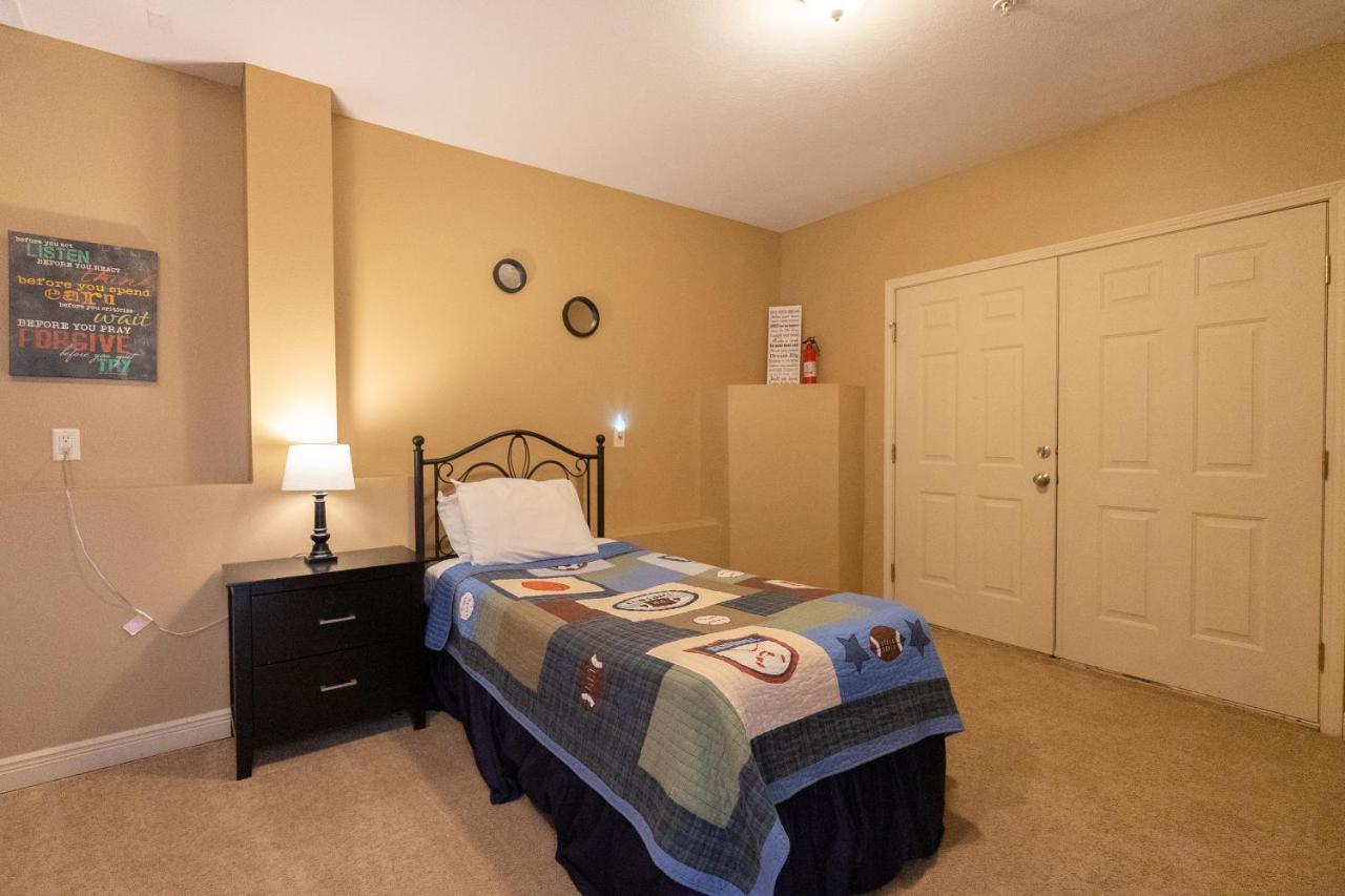 4Br Walk-In - Foosball Table - Hot Tub - Fire Pit - Free Tickets Included - Dv166 Branson Eksteriør billede