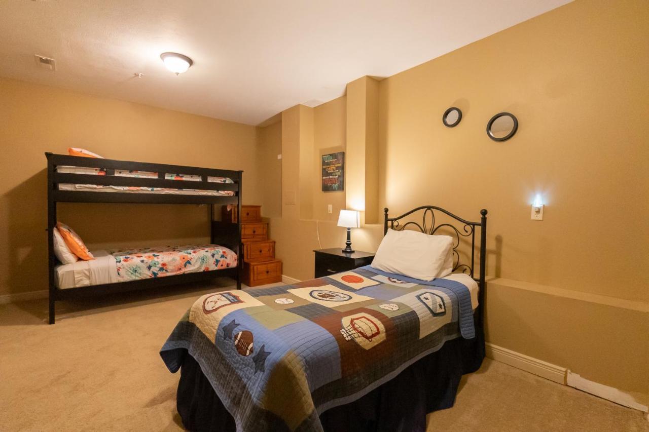 4Br Walk-In - Foosball Table - Hot Tub - Fire Pit - Free Tickets Included - Dv166 Branson Eksteriør billede