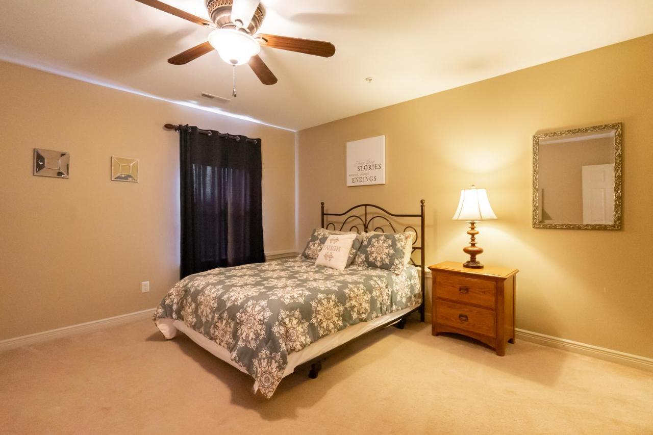4Br Walk-In - Foosball Table - Hot Tub - Fire Pit - Free Tickets Included - Dv166 Branson Eksteriør billede