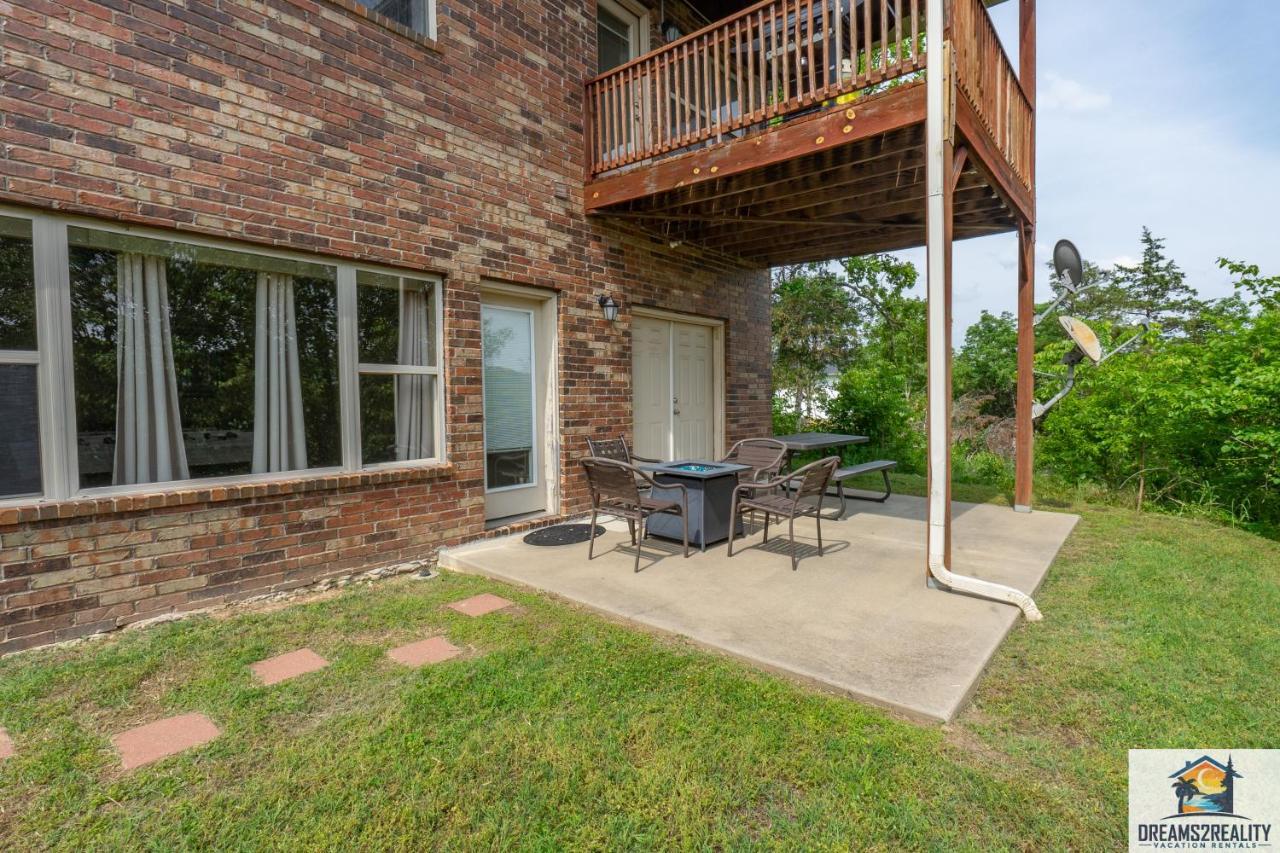 4Br Walk-In - Foosball Table - Hot Tub - Fire Pit - Free Tickets Included - Dv166 Branson Eksteriør billede