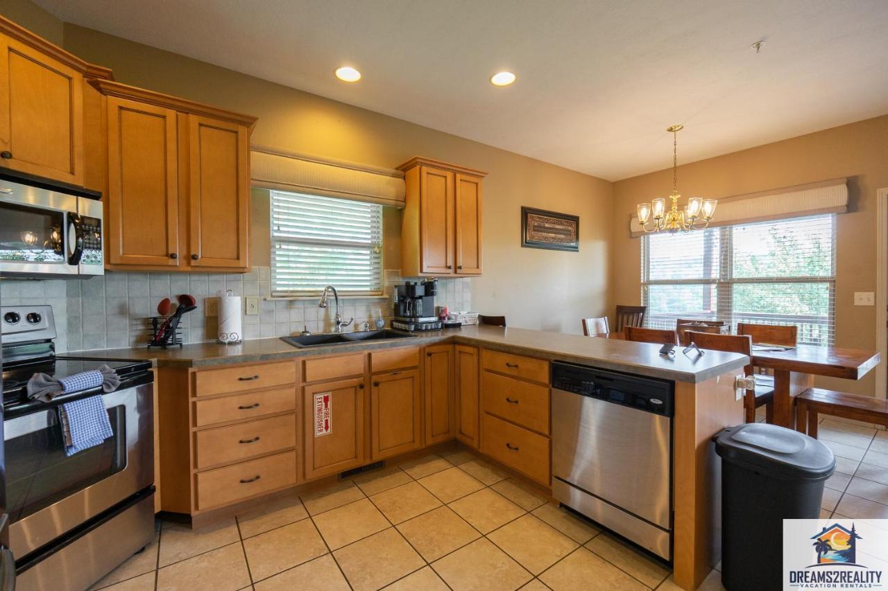 4Br Walk-In - Foosball Table - Hot Tub - Fire Pit - Free Tickets Included - Dv166 Branson Eksteriør billede